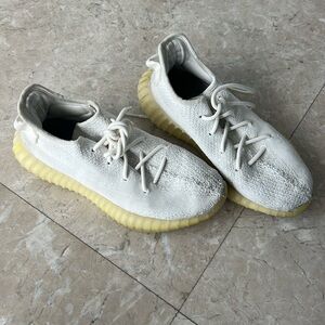 ADIDAS YEZZY SNEAKERS